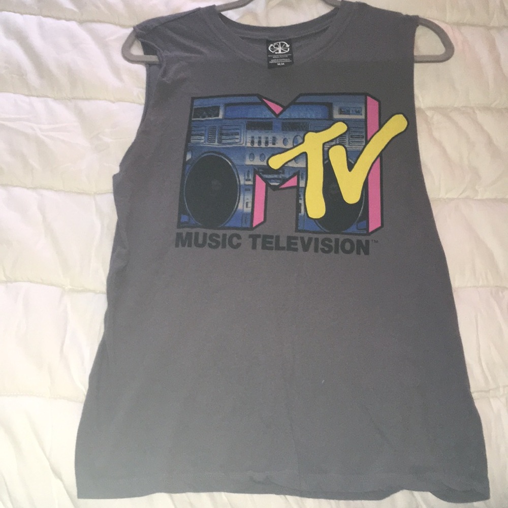 Muscle Tee